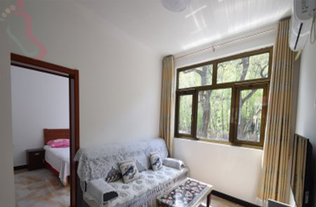 北京市百花山西山红客栈房间图片2