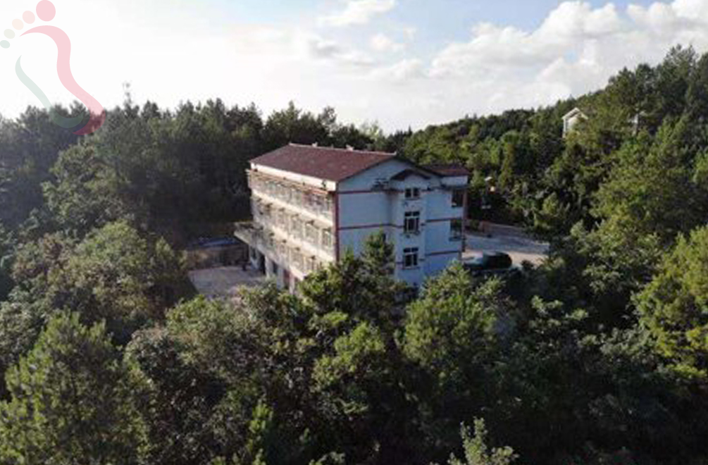 重庆市石柱土家族自治县黄水雪云山庄 - 图片1