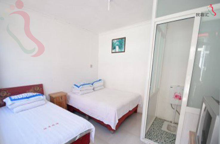 北京怀柔区喇叭沟门李汉农家院房间图片3