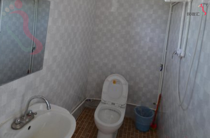 北京怀柔区响水湖王明全农家院房间图片3