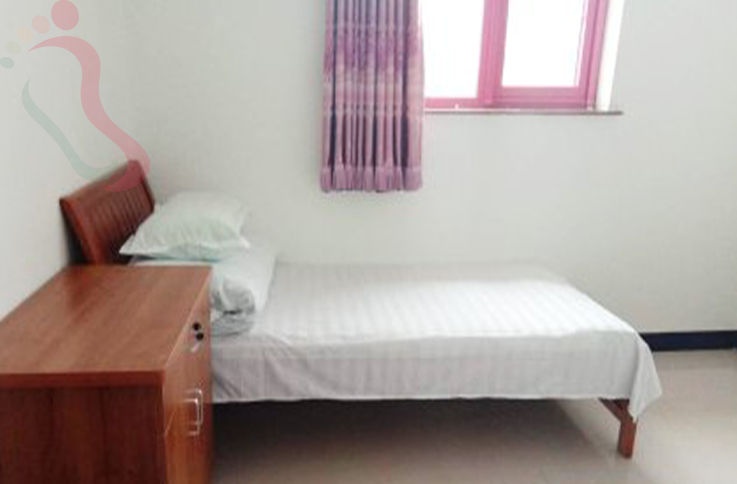 北京密云水库刘亚凤民俗饭庄房间图片1