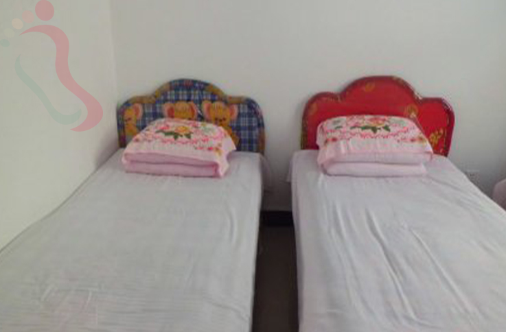 北京平谷区挂甲峪来顺农家院房间图片1