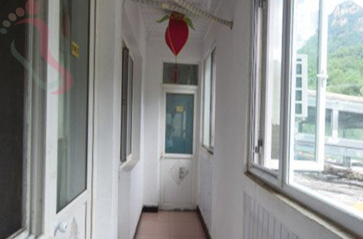 北京平谷区玻璃台30号泉水民俗餐厅 - 图片1