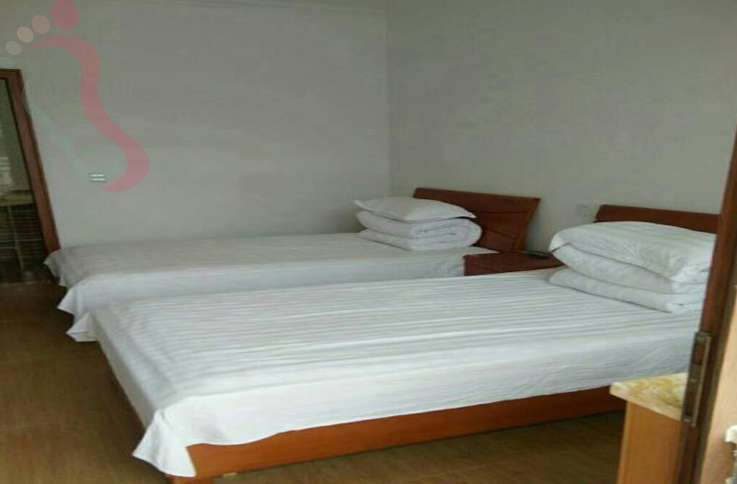 北京门头沟区灵山老闫客栈房间图片4