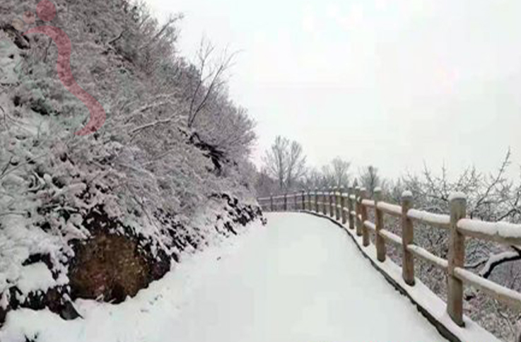 北京门头沟区灵山山里人农家院 - 周边游玩