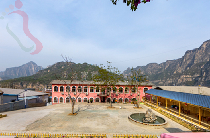 北京房山区十渡游客之家 - 图片1