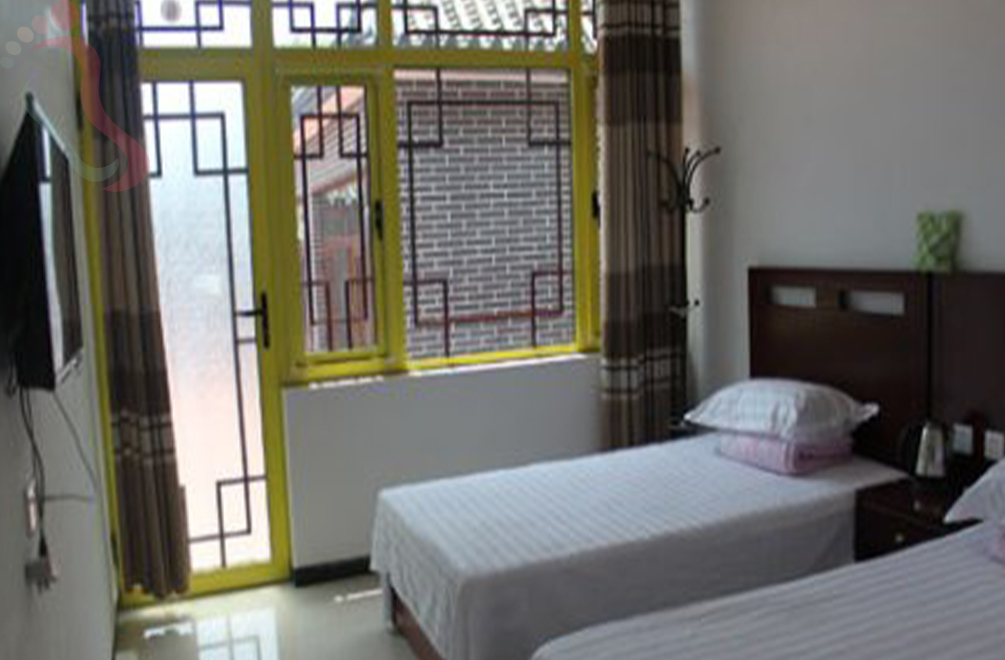 天津蓟州区郭家沟温馨二姐四合院房间图片3