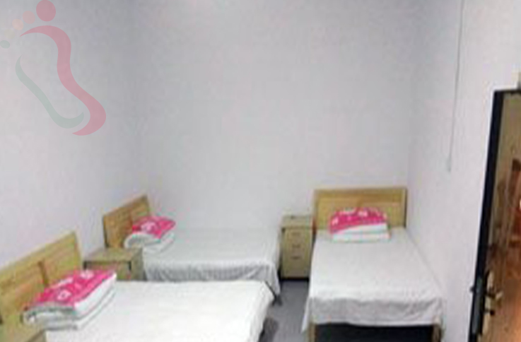 天津蓟州区翠屏湖码头渔家房间图片2