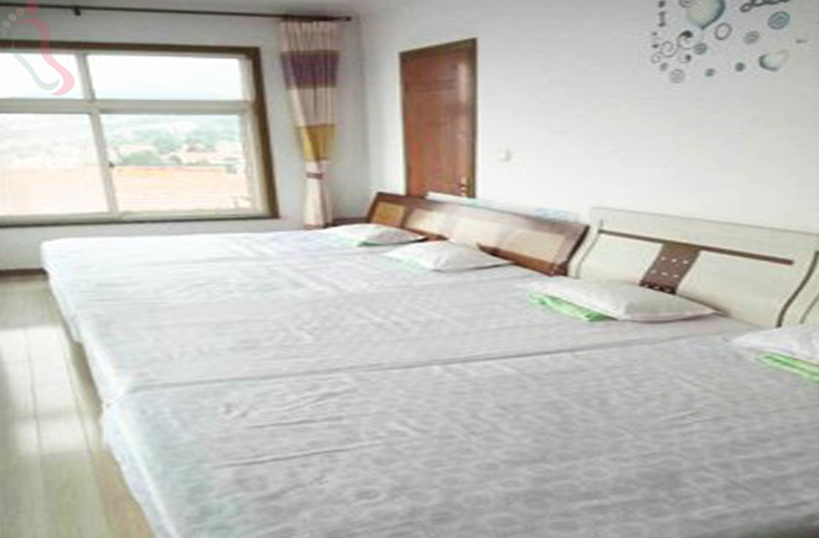 青岛崂山区雕龙嘴珍海农家宴房间图片2