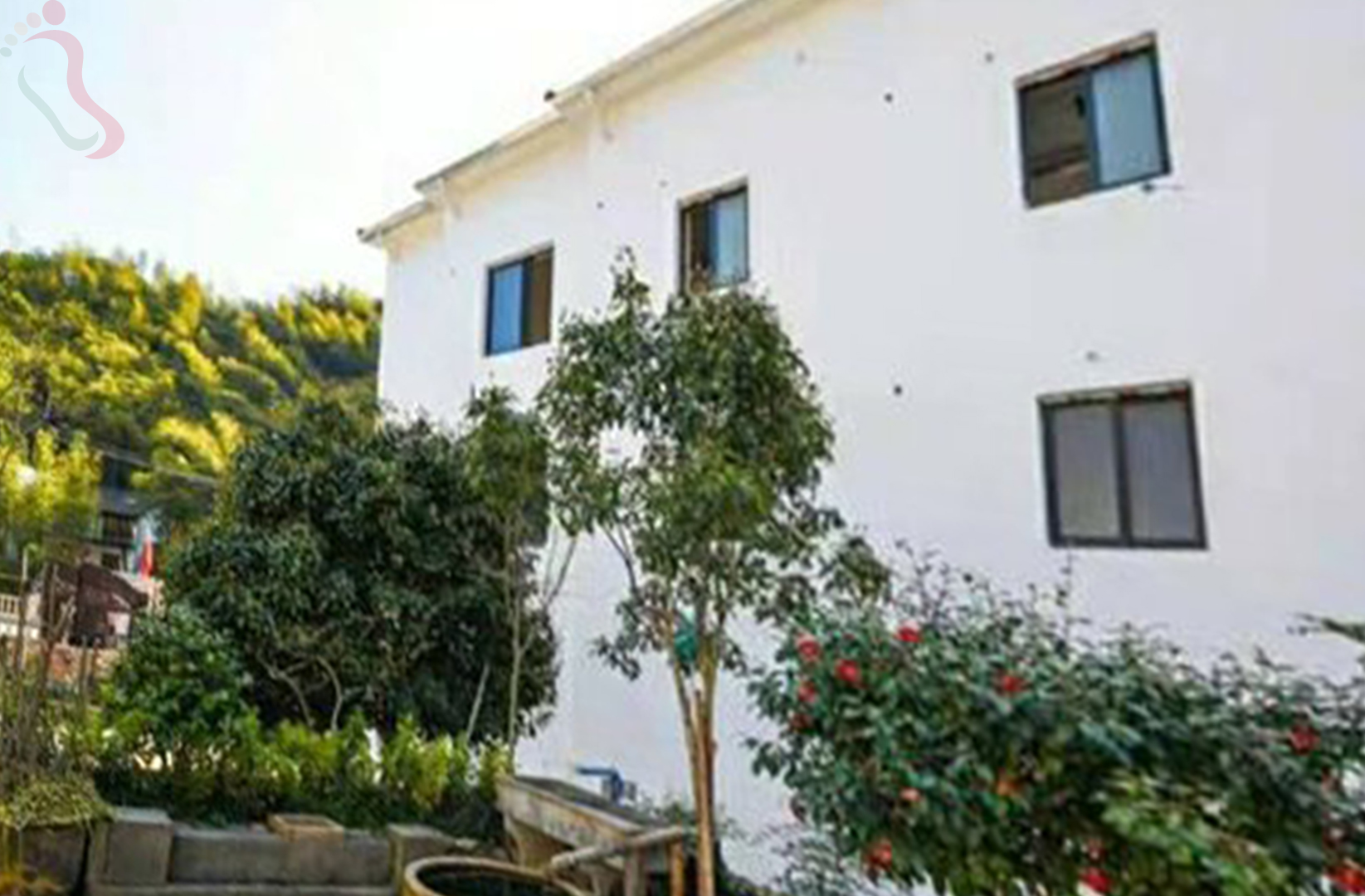 杭州余杭区山沟沟彩虹谷养生度假山庄 - 图片1