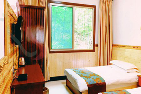 安吉天荒坪溪边农庄房间图片3