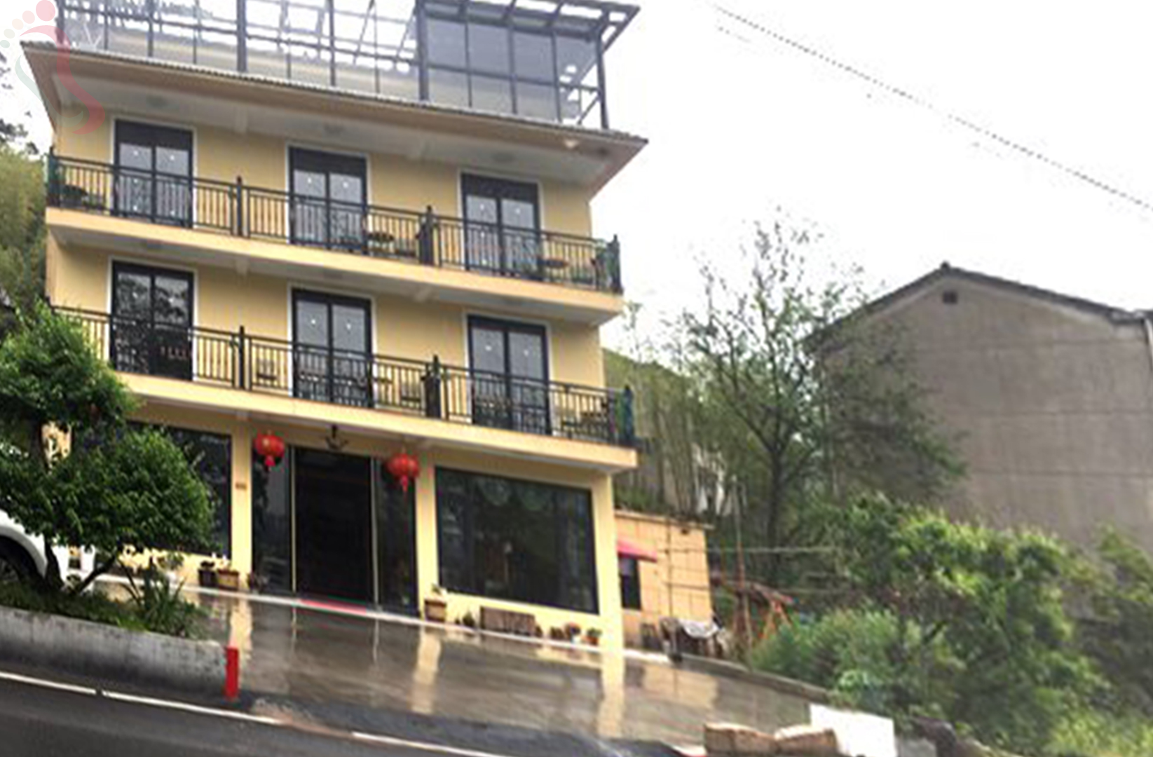 湖州安吉县藏龙百瀑李子苑民宿 - 图片4