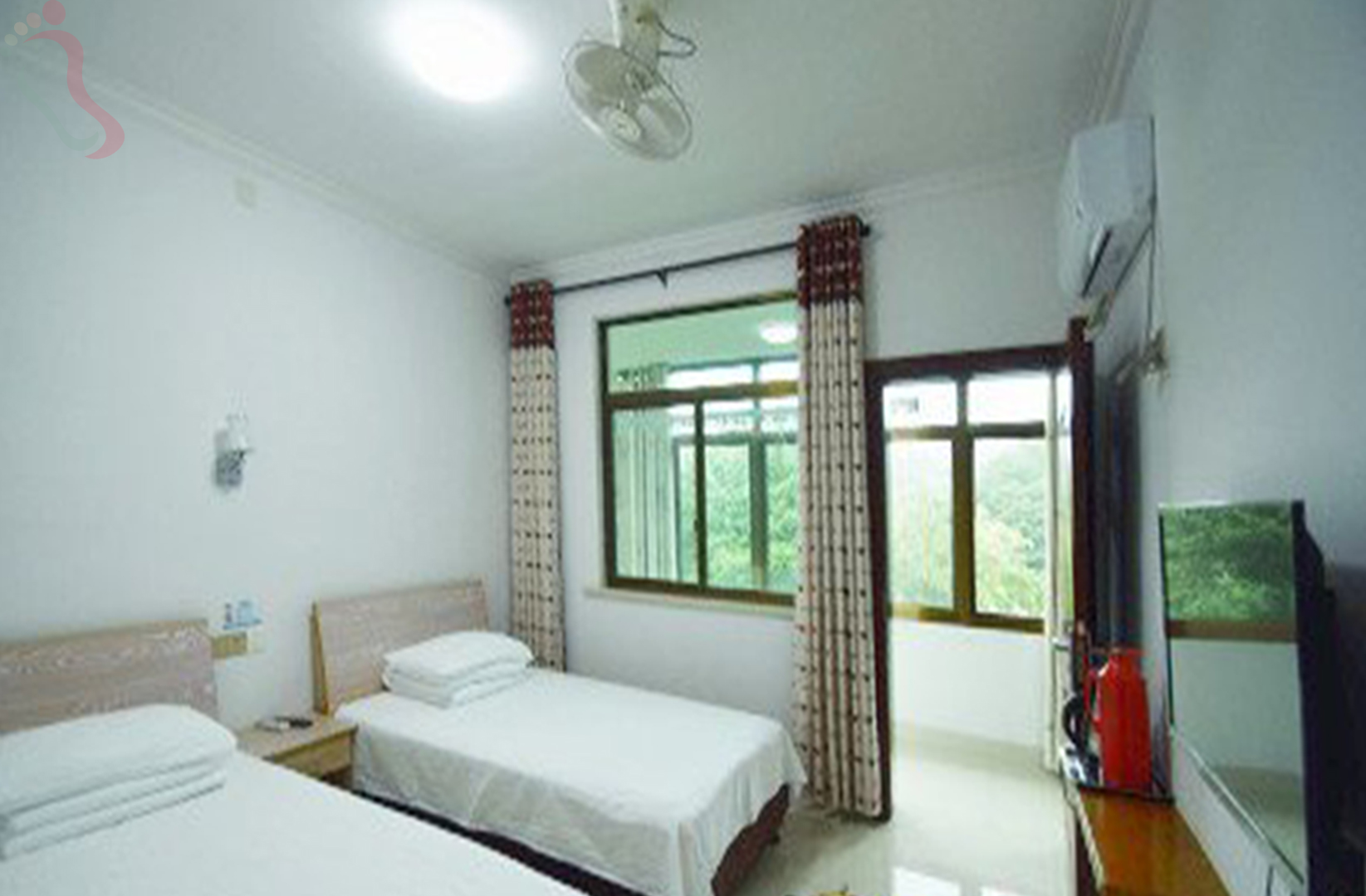 董岭王家山庄房间图片2