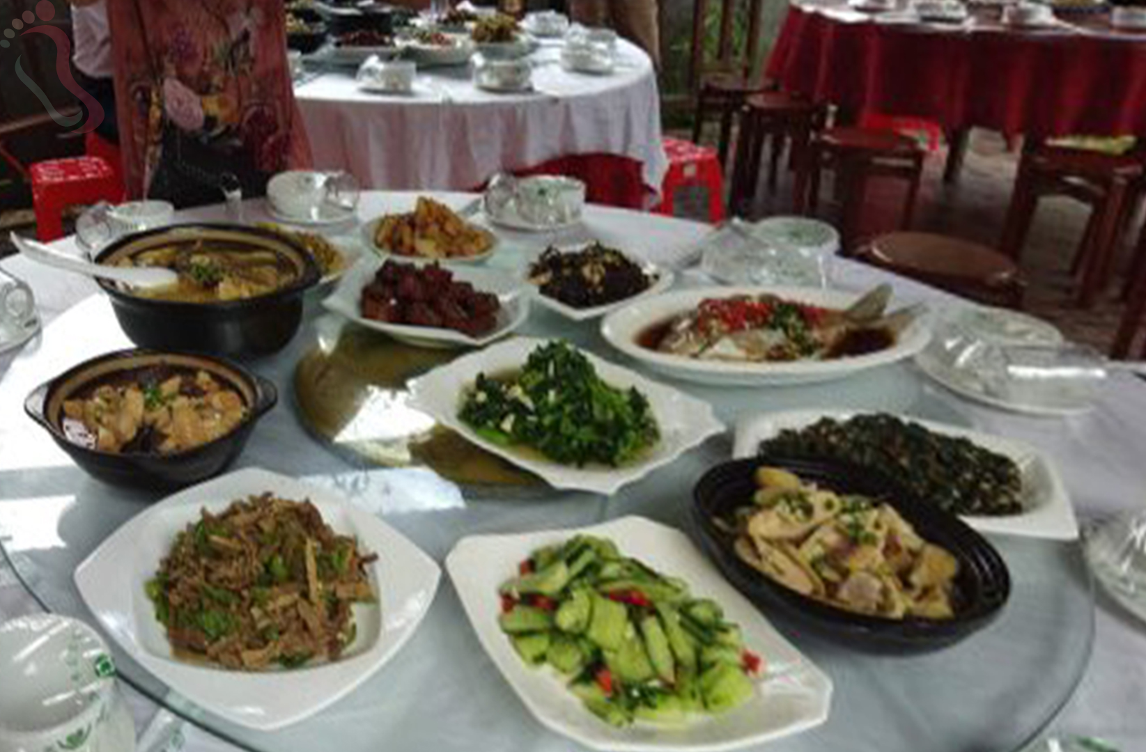 湖州安吉县藏龙百瀑望瀑山庄 - 餐饮介绍