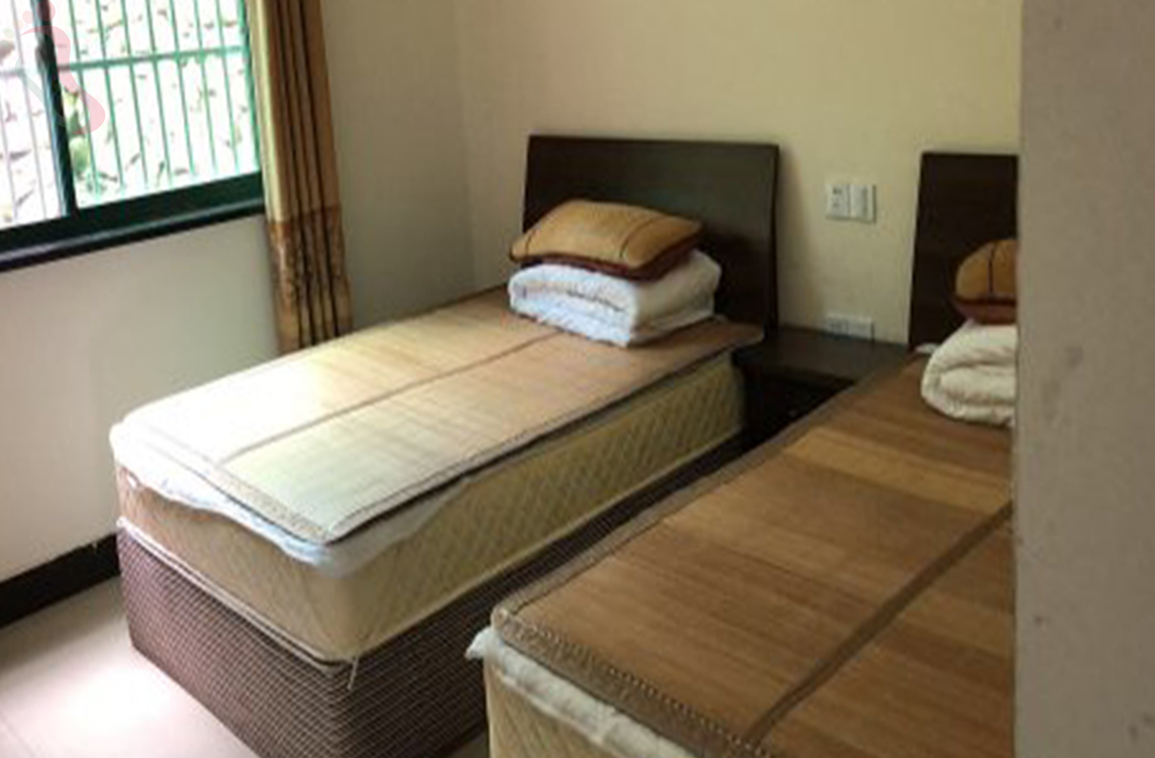 安吉董岭泓发山庄房间图片3