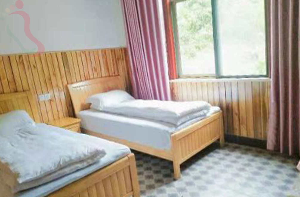 桐庐芦茨胖胖农家乐房间图片1