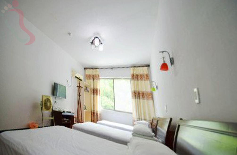 杭州余杭区山沟沟开心农家房间图片3