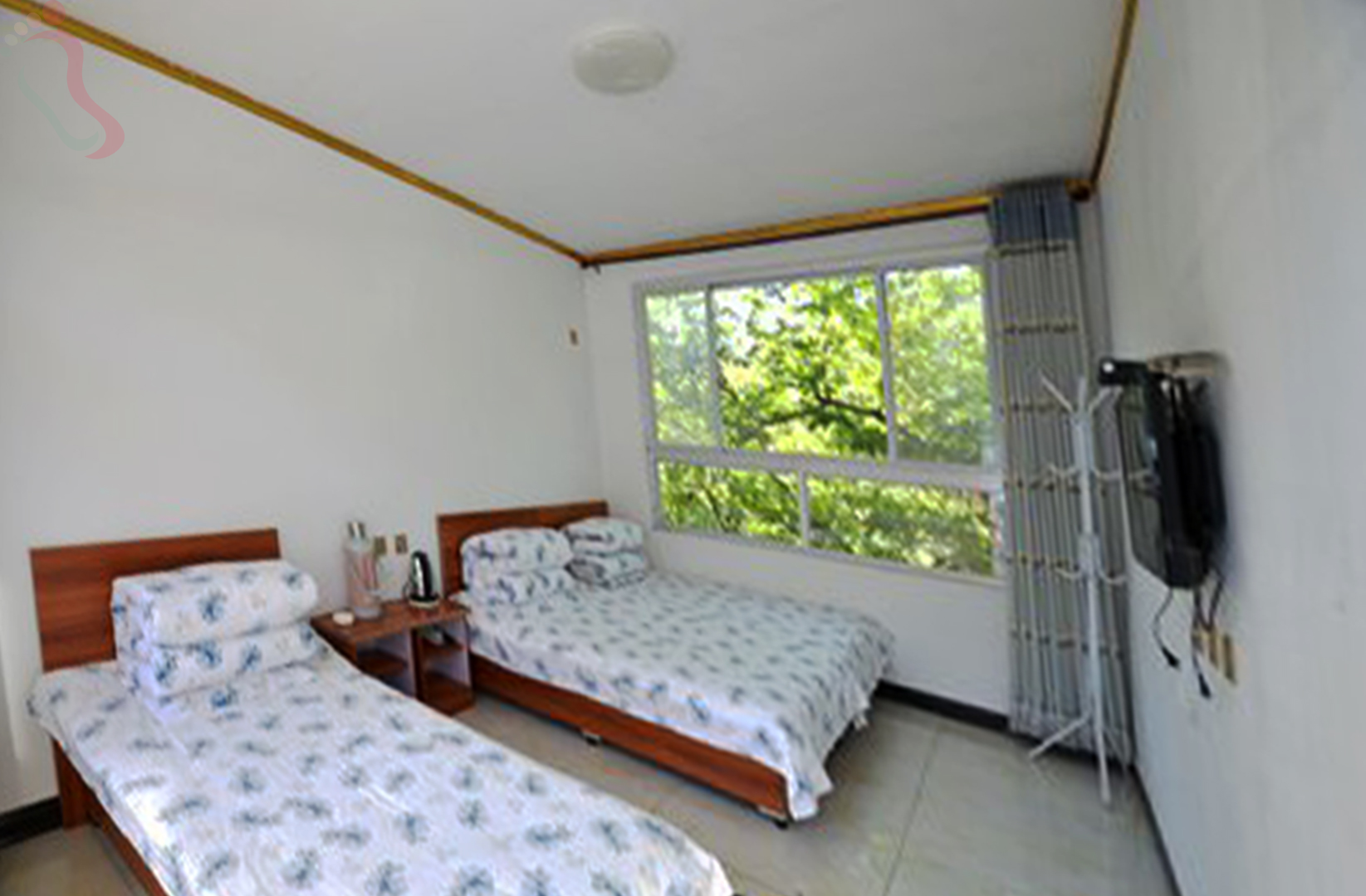 承德兴隆县花市村苹果园农家院房间图片1