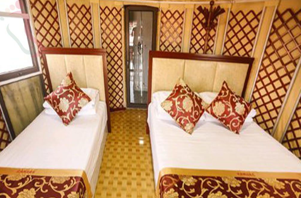 河北张家口张北坝上草原巩俐假日酒店房间图片1