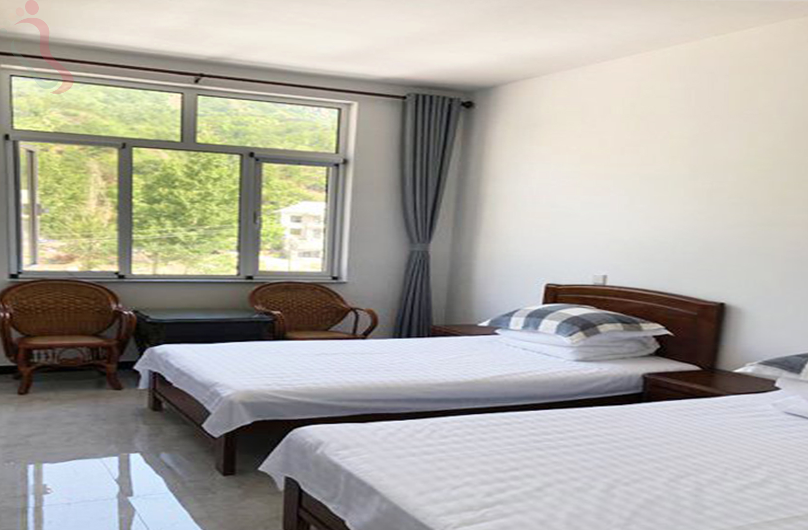 承德市兴隆县花市村泉溪山庄房间图片2