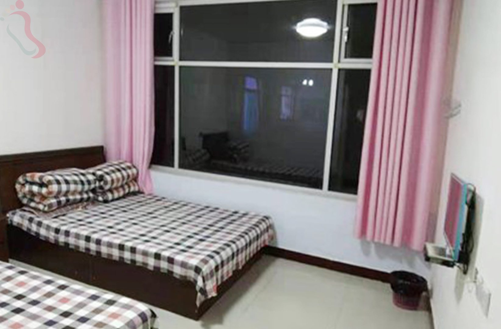 承德丰宁坝上欣欣茹苑农家院房间图片3