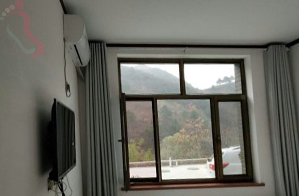 河北承德滦平金山岭长城崔家小院房间图片2