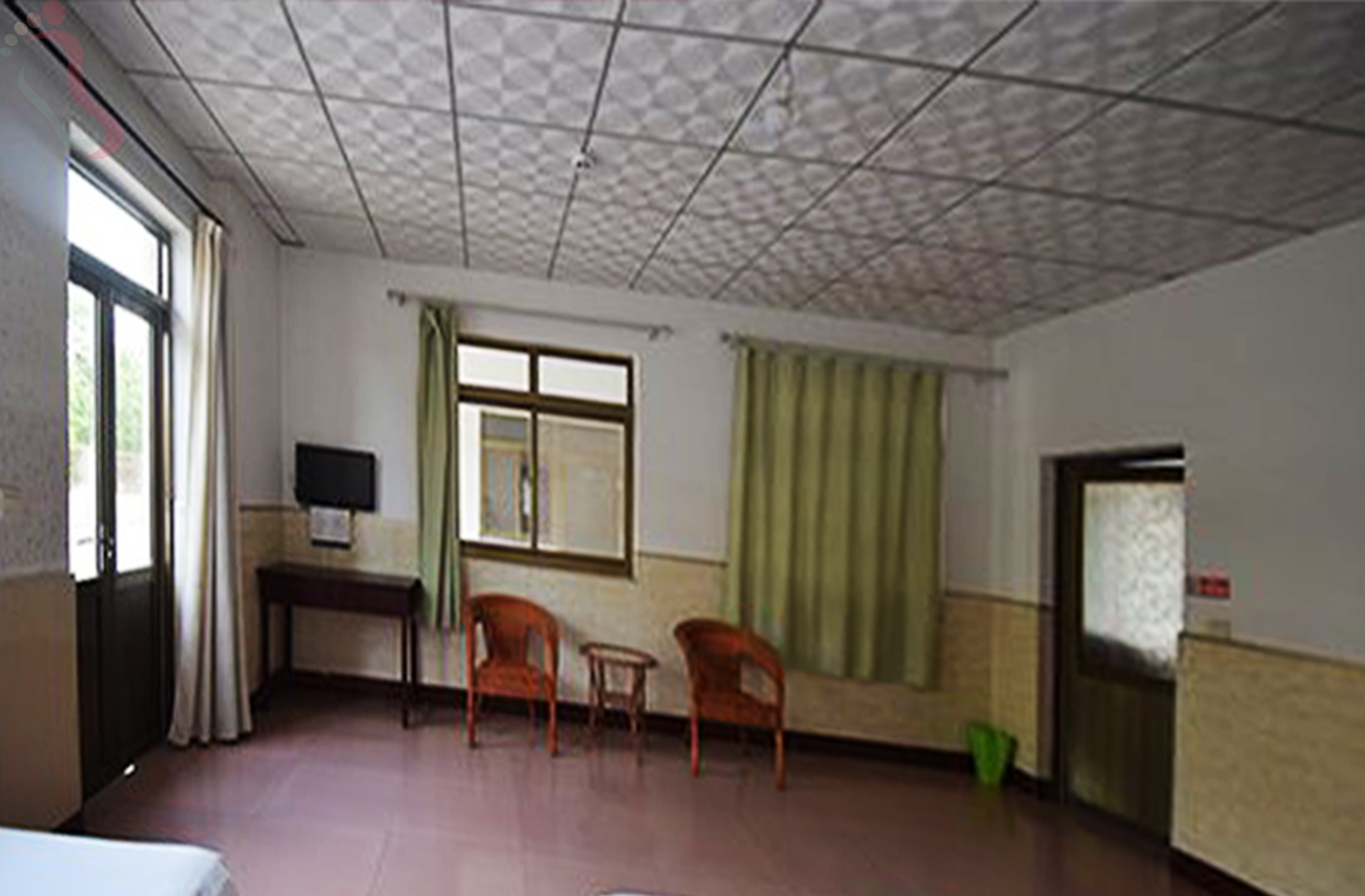 河北秦皇岛抚宁南戴河永源旅馆房间图片1