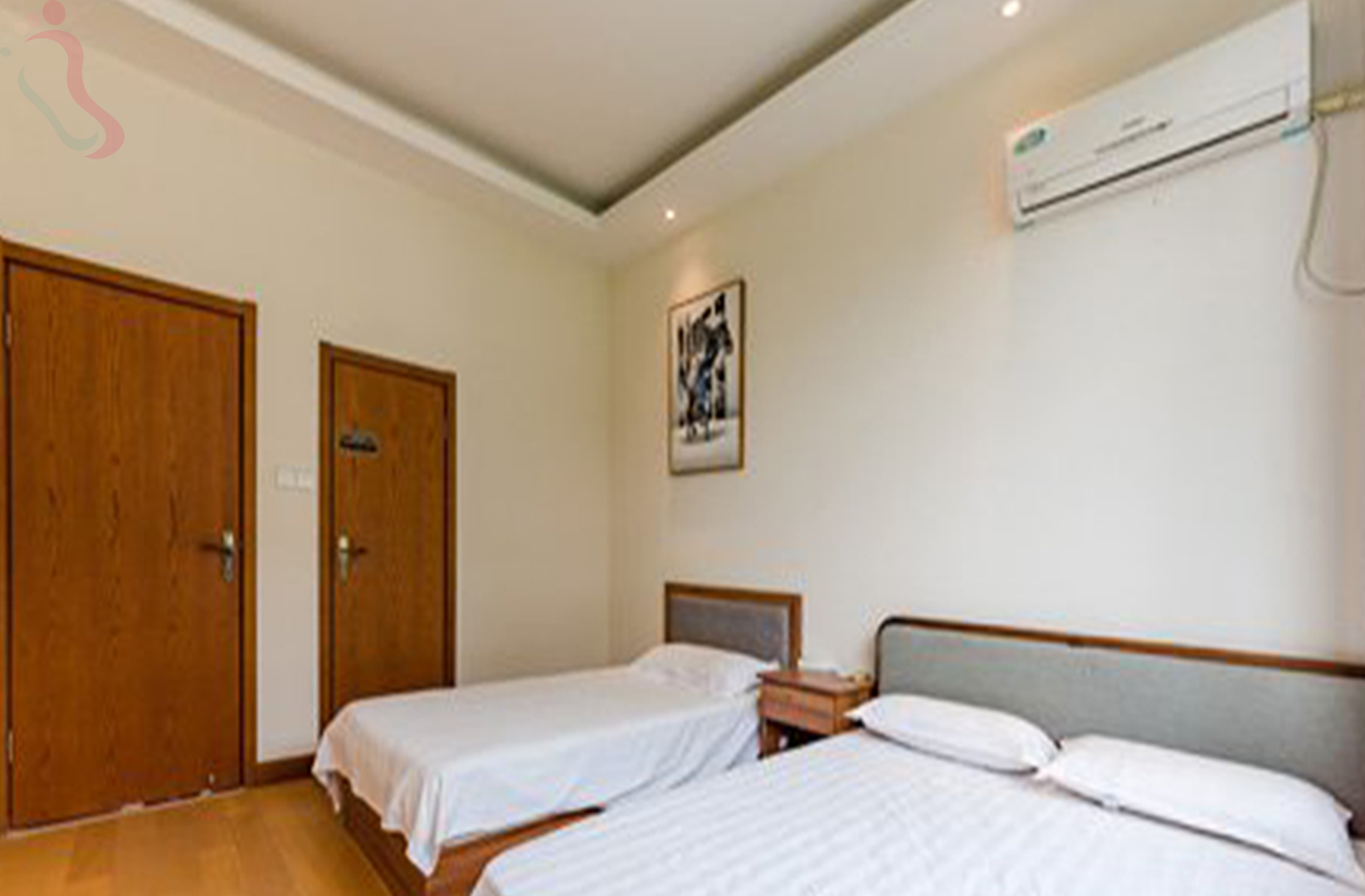 河北秦皇岛昌黎葡萄沟翡翠轩农家院房间图片2