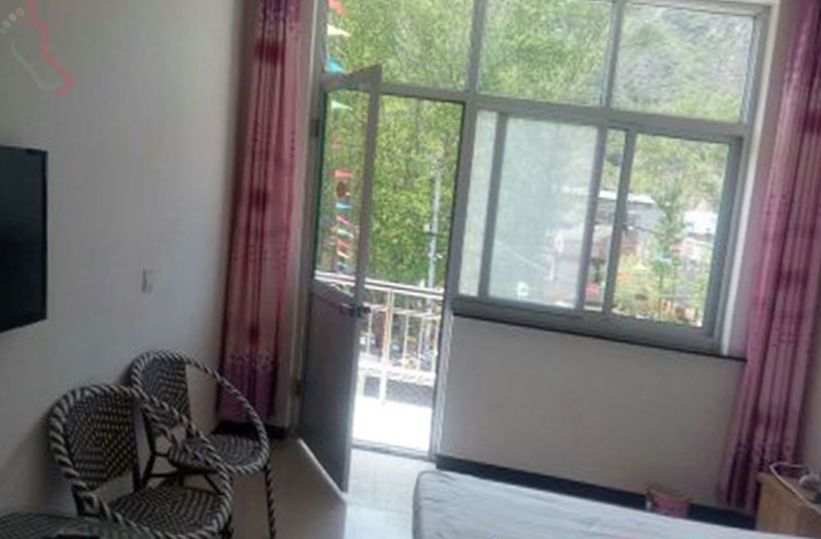 河北保定涞水白石山小山村农家院房间图片1