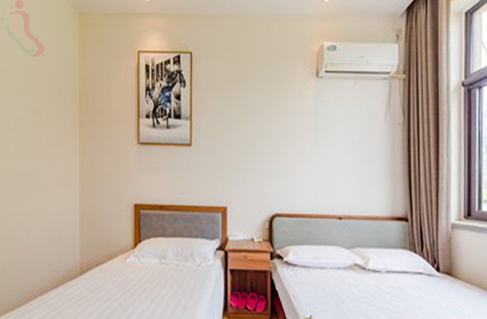 河北秦皇岛昌黎葡萄沟翡翠轩农家院房间图片1