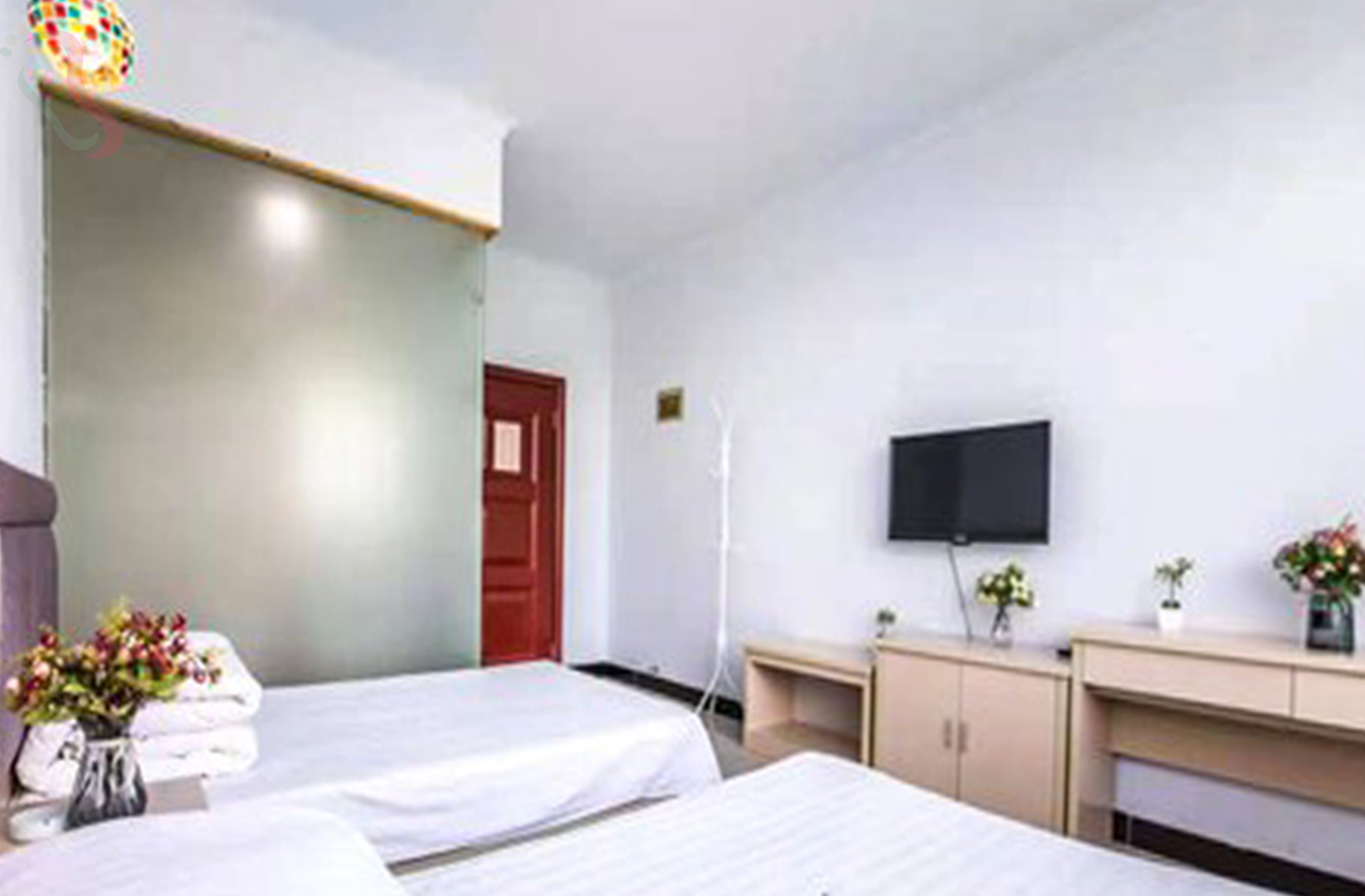 河北承德围场满族蒙古族自治县塞罕坝常青农家院房间图片3