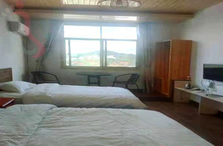 安徽黄山歙县坡山村竹林小屋农家乐房间图片3