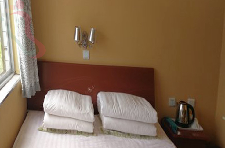 河北承德围场满族蒙古族塞罕坝鑫宇农家院房间图片3