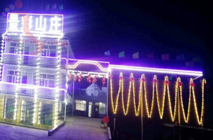 河北张家口张北草原天路景彩山庄 - 图片1