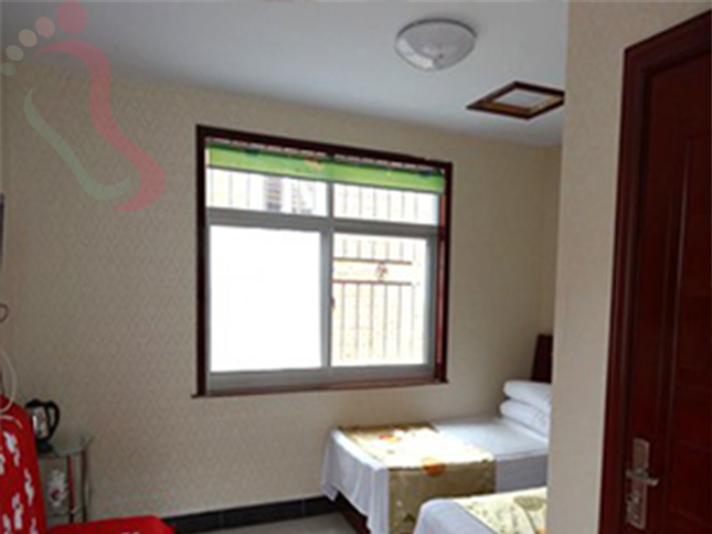 河北承德围场满族蒙古族自治县塞罕坝晓红农家院房间图片1