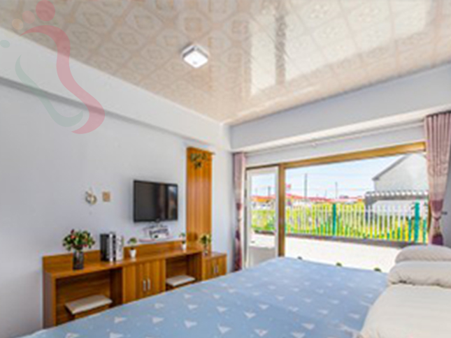 河北承德围场满族蒙古族自治县塞罕坝一亩三分地农家院房间图片3