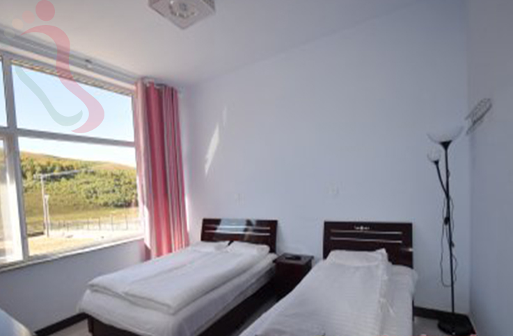 河北承德丰宁满族自治县孤石军马场高家大院房间图片2