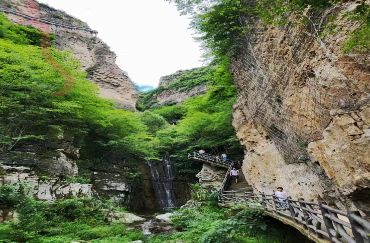 北京房山民宿十渡红梅小院-北京旅游房山农家院十渡民宿京郊游目的地 - 周边游玩