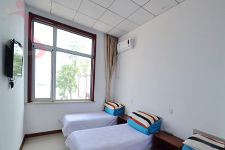 辽宁大连长海县哈仙岛海滨渔家房间图片1