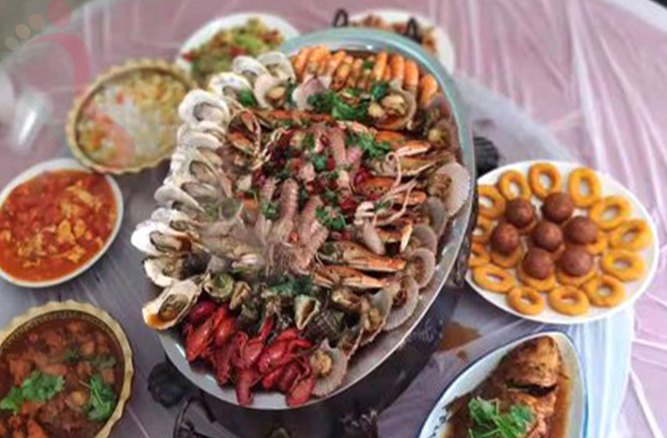 东戴河华姐农家院 - 餐饮介绍
