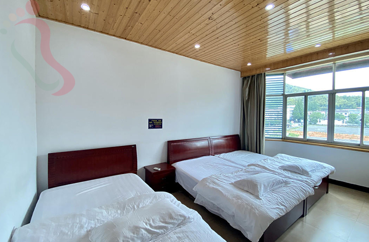 浙江安吉晨竹饭店房间图片1