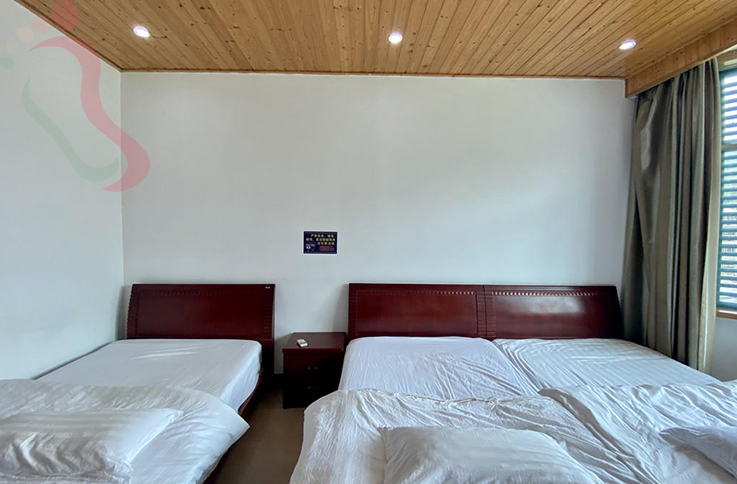 浙江安吉晨竹饭店房间图片3