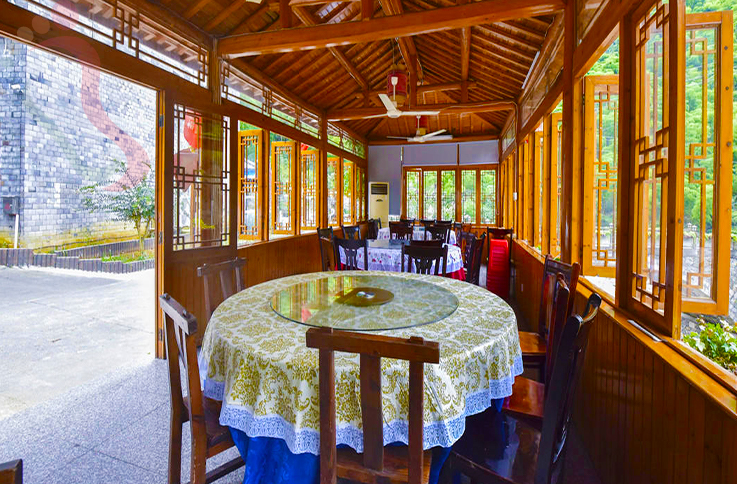 浙江安吉乾龙山庄 - 图片3