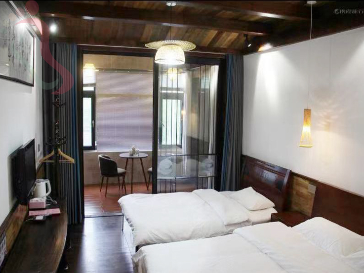 浙江安吉一年四季民宿房间图片1