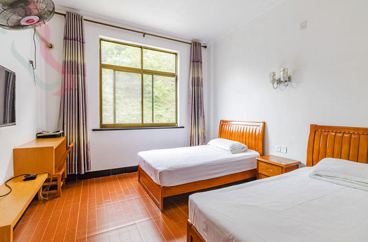 浙江安吉石岭山庄房间图片3