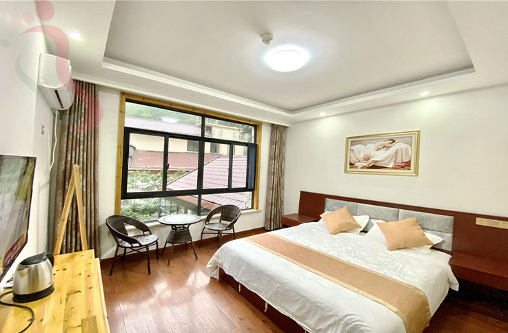 浙江安吉龙湖山庄房间图片3