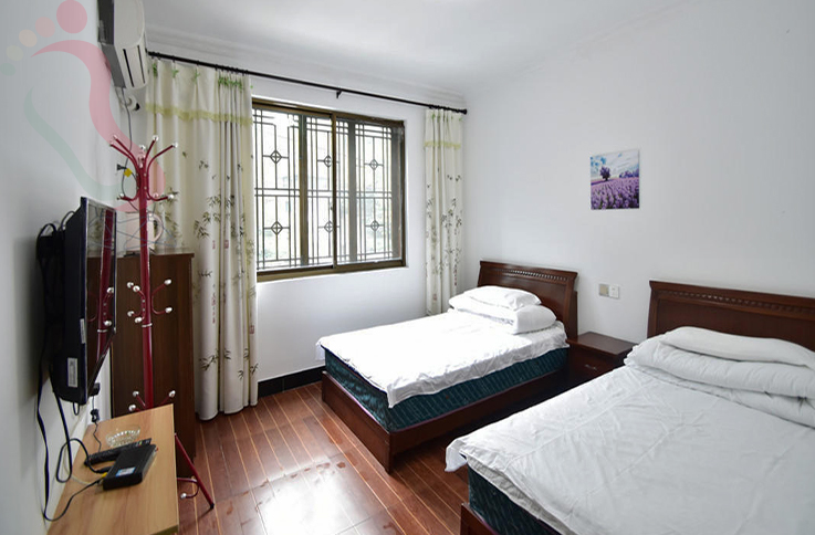 浙江安吉翡翠阁金来山庄房间图片4