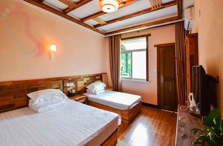 浙江安吉董岭梁氏山庄房间图片2