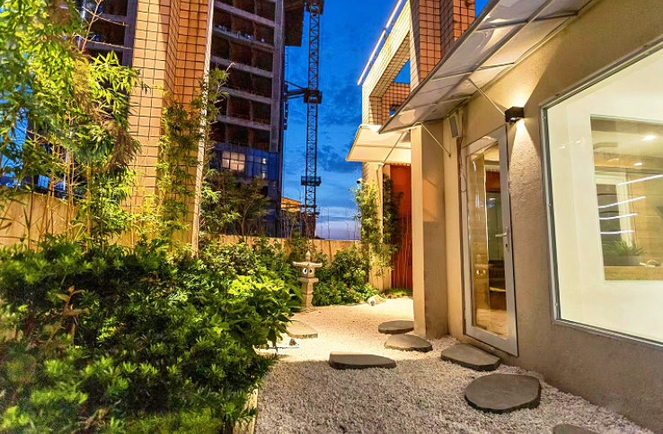 重庆渝中解放碑民宿-重庆零里庭院江景民宿