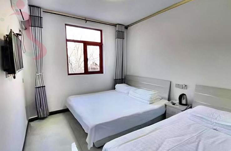 河北承德兴隆青松岭好吉乐农家民宿房间图片1